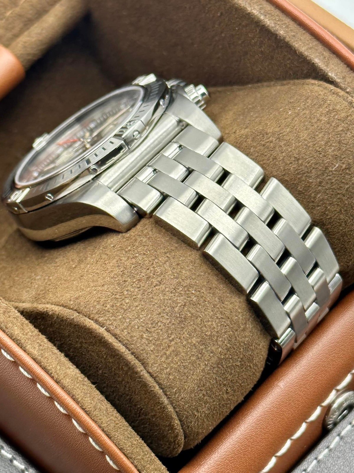 2016 Breitling Chronomat Airborn 41mm AB01442J/BD26 Black Dial - Image 6