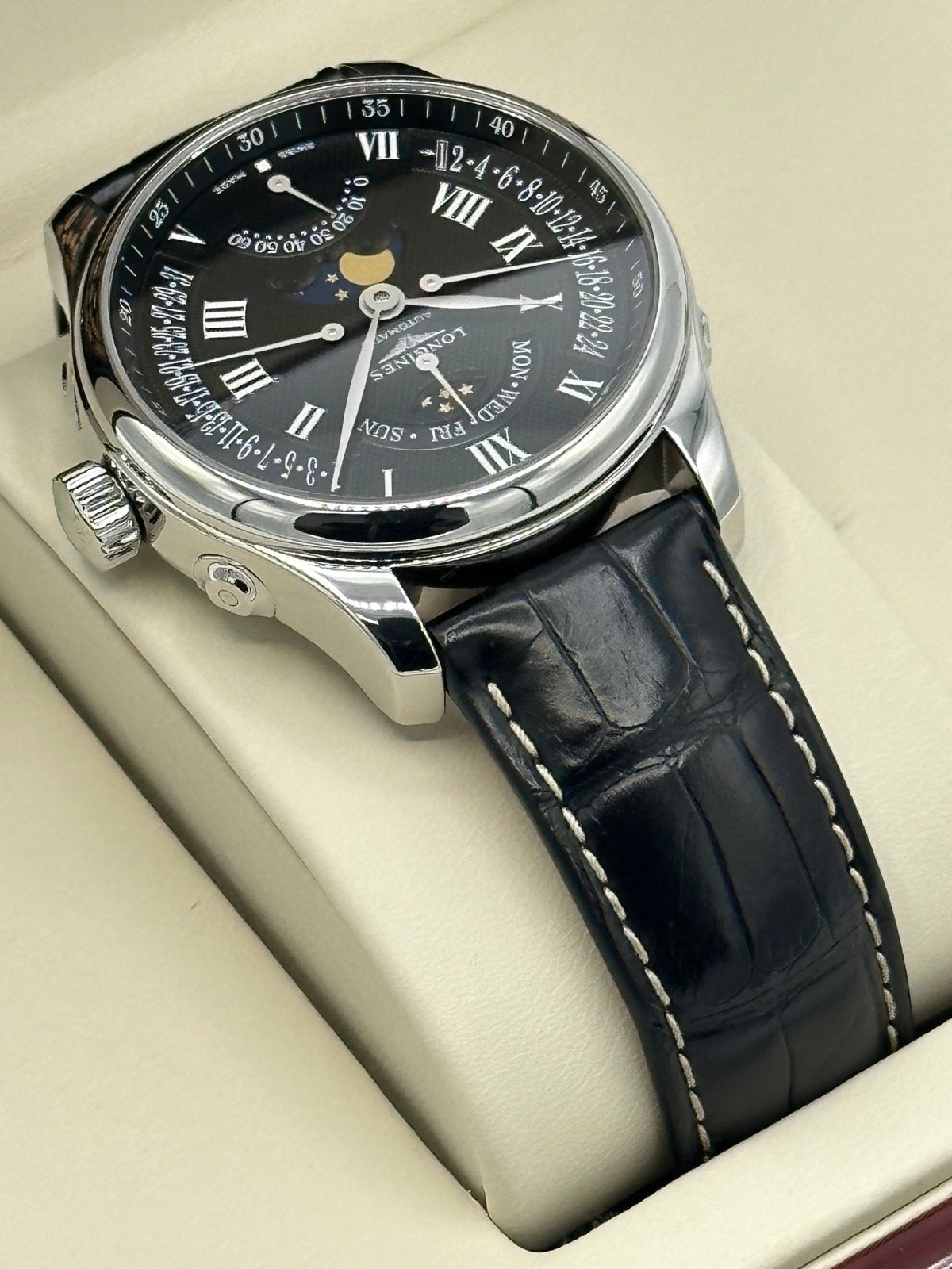 2017 Longines L2.739.4.51.6 Master Moonphase GMT - Image 6