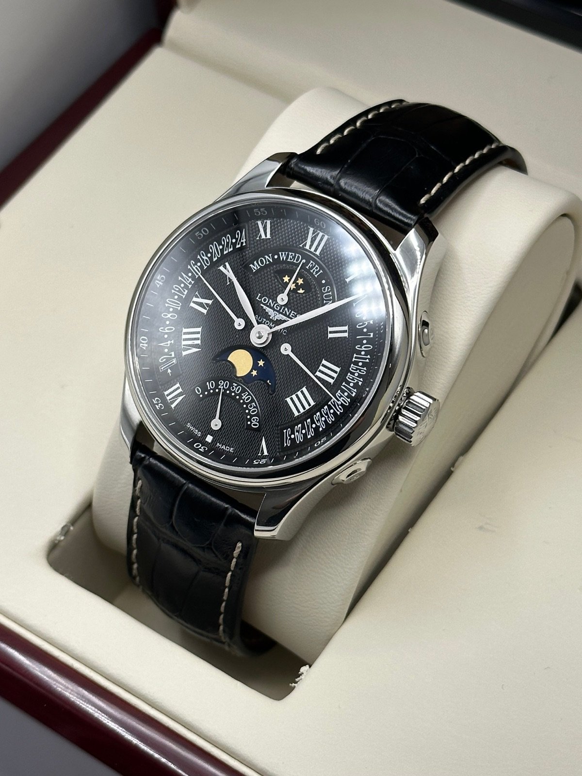 2017 Longines L2.739.4.51.6 Master Moonphase GMT - Image 7
