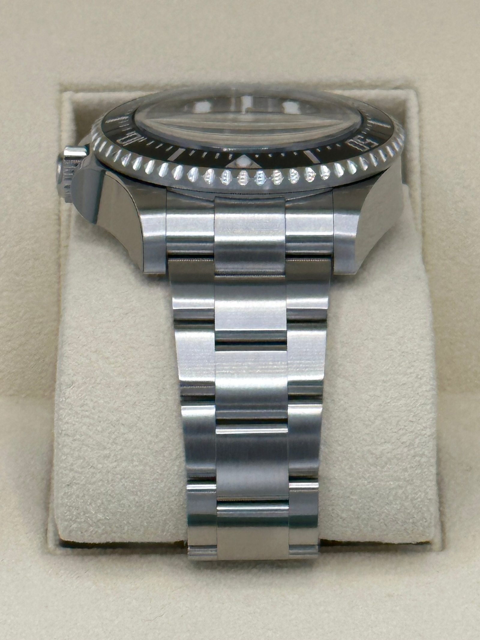 2023 Rolex Deepsea James Cameron 44mm 136660 Blue Dial (Unworn) - Image 4