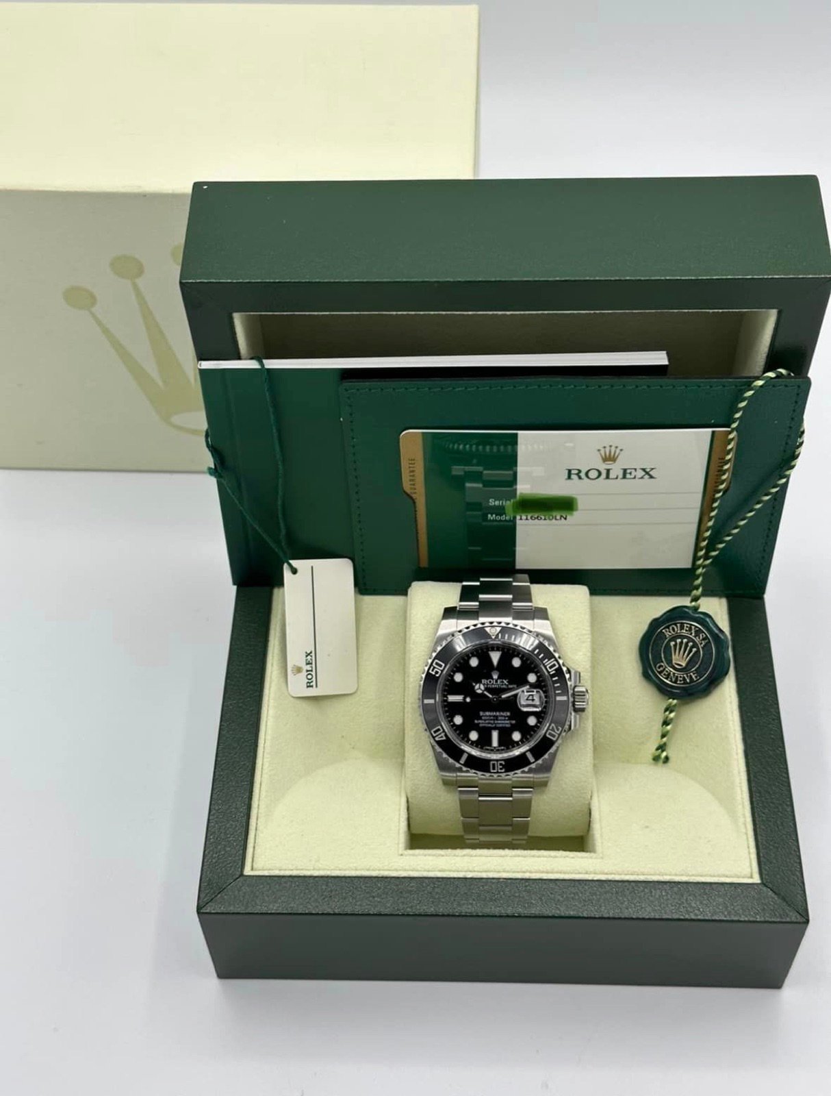 2016 Rolex Submariner 40mm 116610LN Stainless Steel Black Dial - Image 11