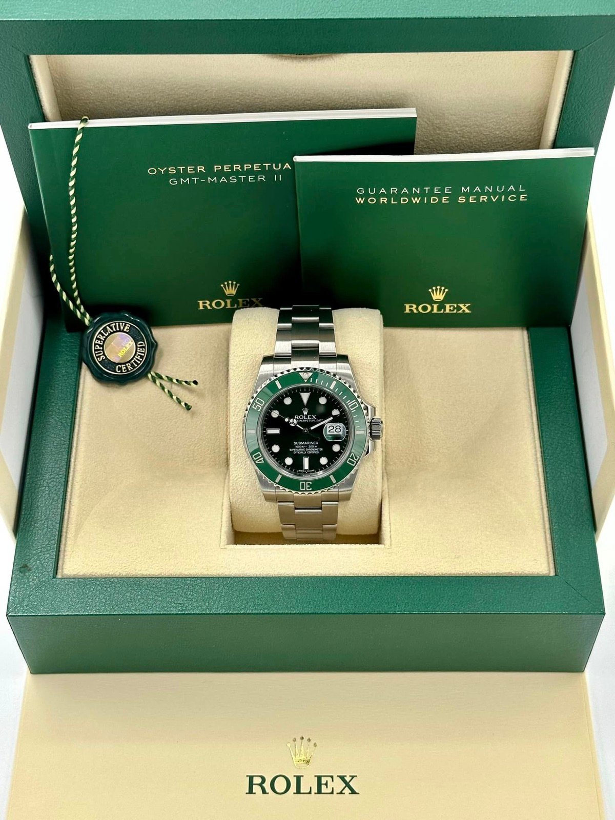Rolex Submariner “Hulk” 40mm 116610LV Green Dial - Image 11
