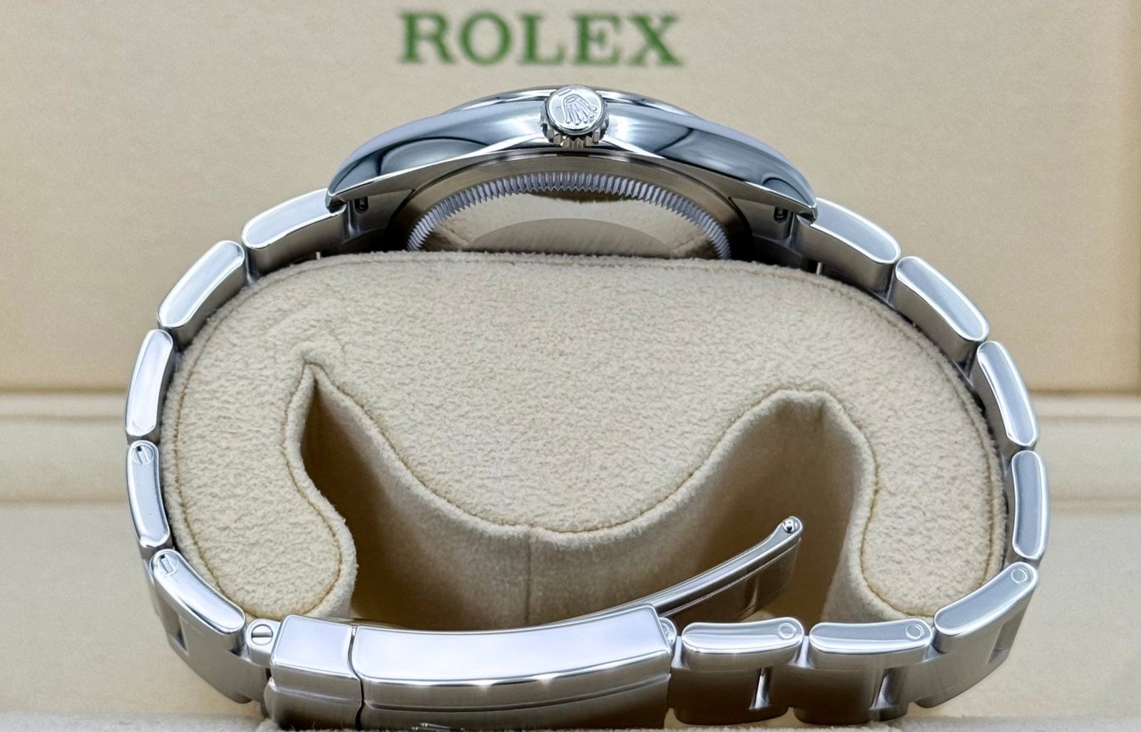 2024 Rolex Oyster Perpetual 36mm 126000 Tiffany Blue Dial (Unworn) - Image 9