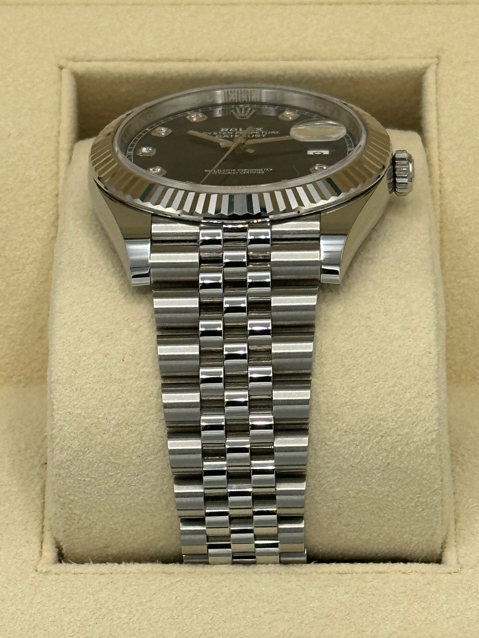 2022 Rolex Datejust 41mm 126334 Jubilee Blue Diamond Dial - Image 4