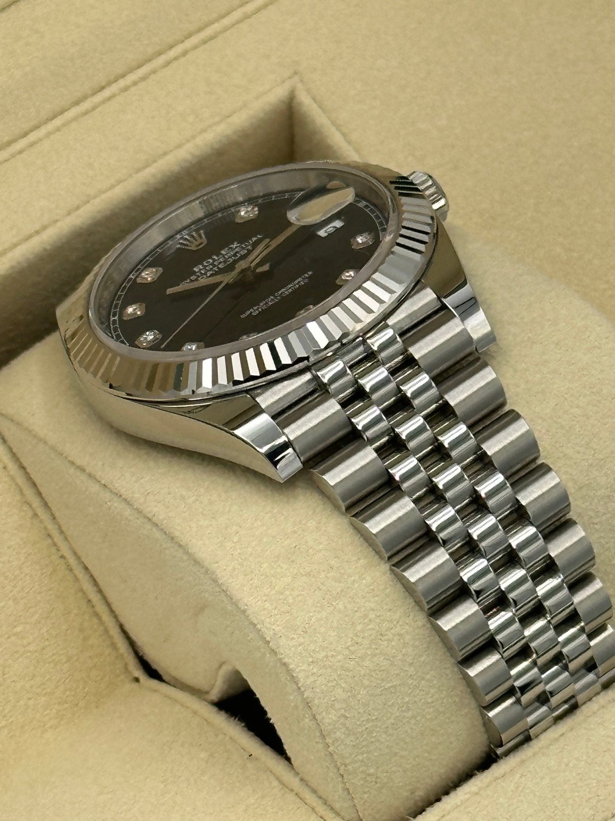 2022 Rolex Datejust 41mm 126334 Jubilee Blue Diamond Dial - Image 6
