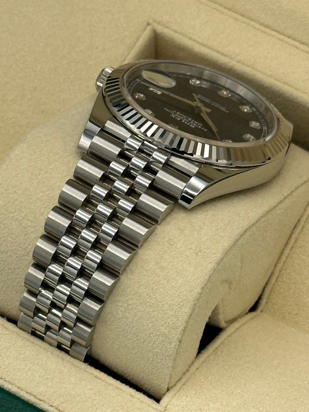2022 Rolex Datejust 41mm 126334 Jubilee Blue Diamond Dial - Image 7