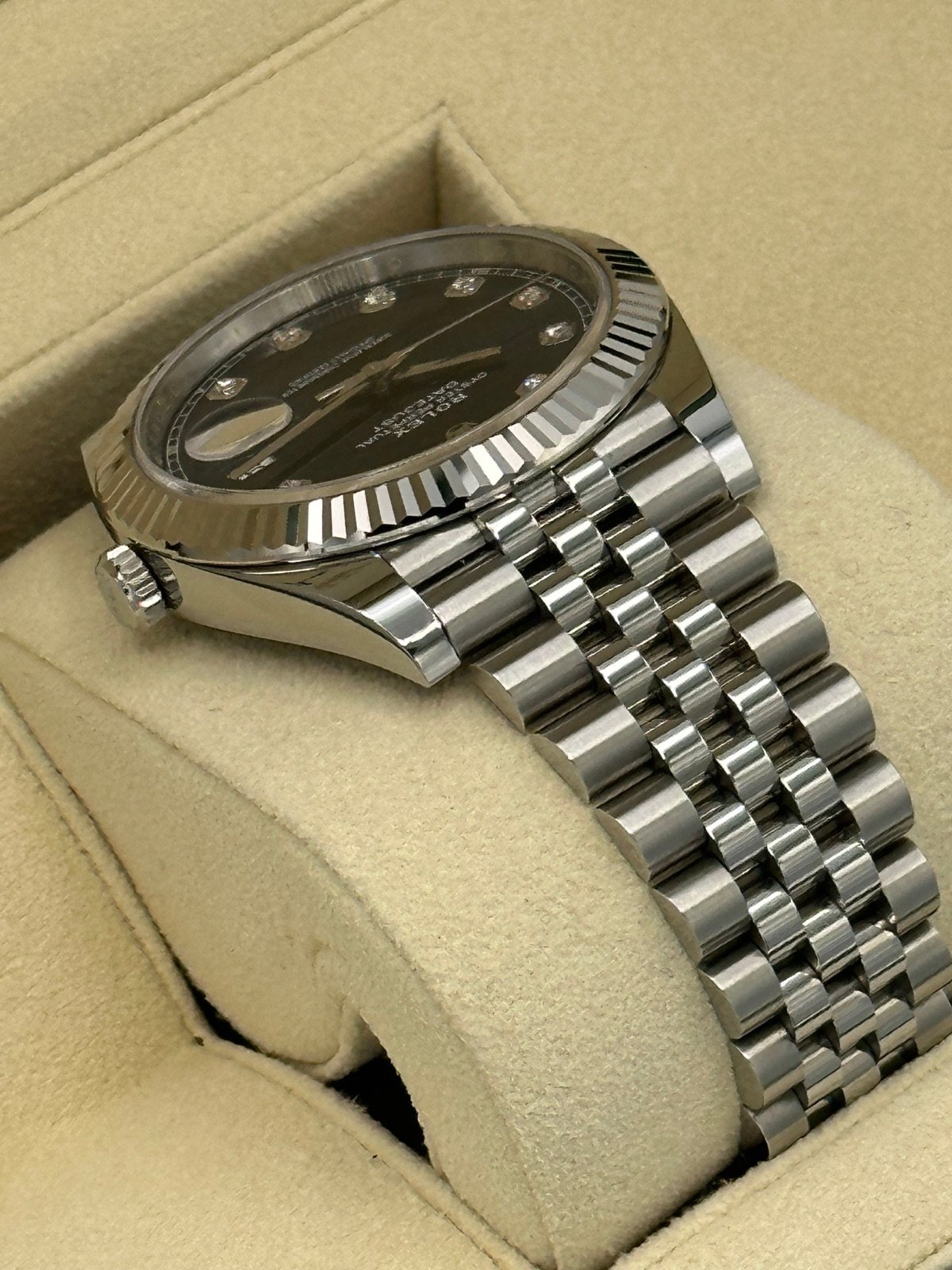 2022 Rolex Datejust 41mm 126334 Jubilee Blue Diamond Dial - Image 8