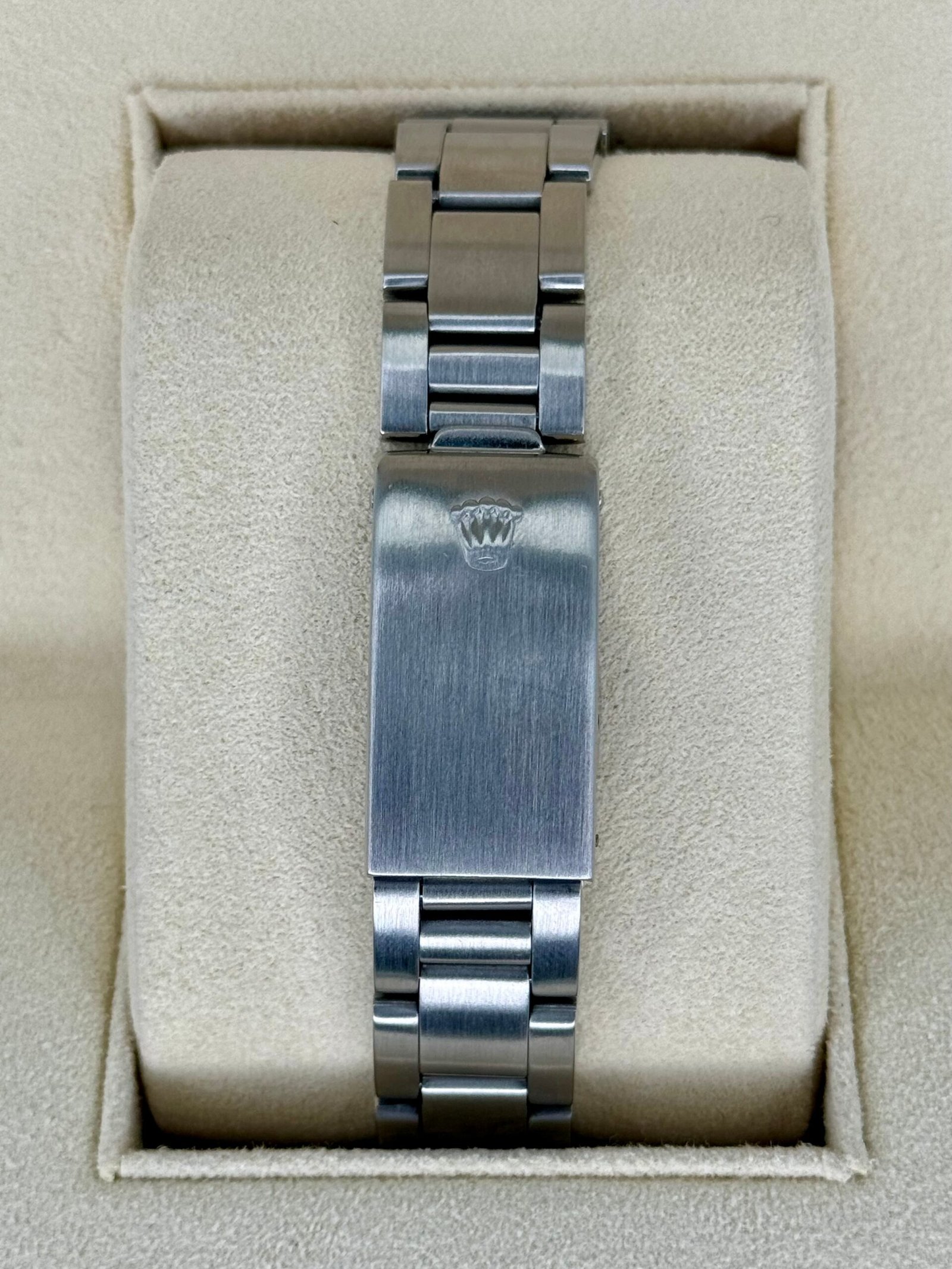 Rolex Oyster Date 34mm 6694 Black Dial - Image 2