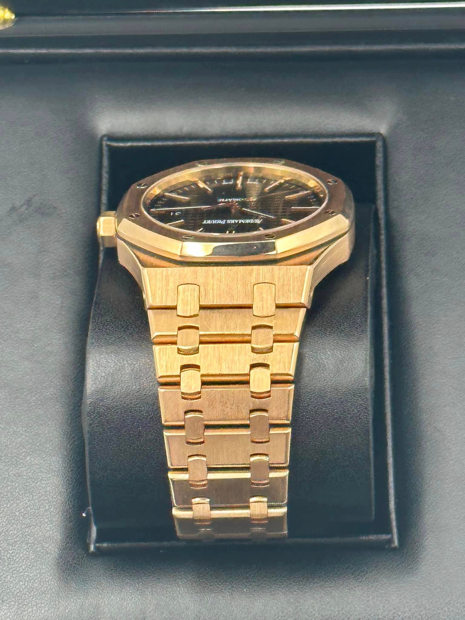 2013 Audemars Piguet Royal Oak 41mm 15400OR Rose Gold Black Dial - Image 4