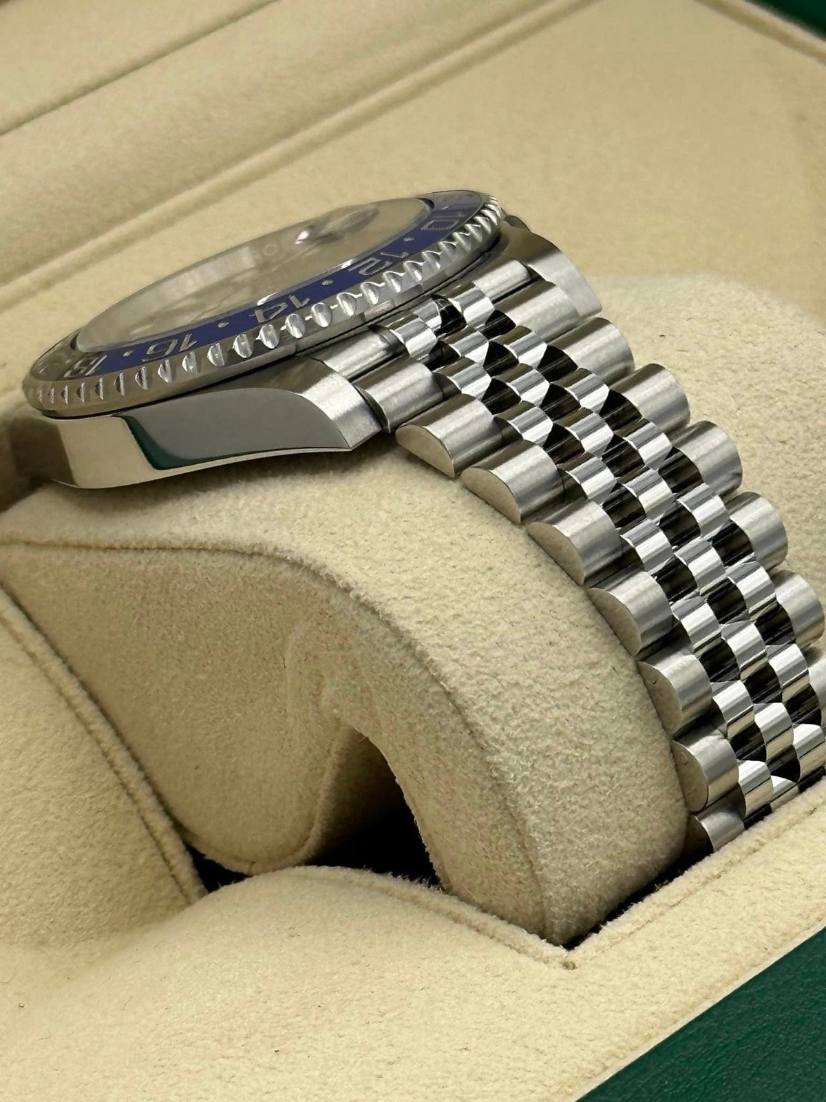 2023 Rolex GMT Master II “Batgirl” 40mm 126710BLNR Jubilee Black Dial - Image 8