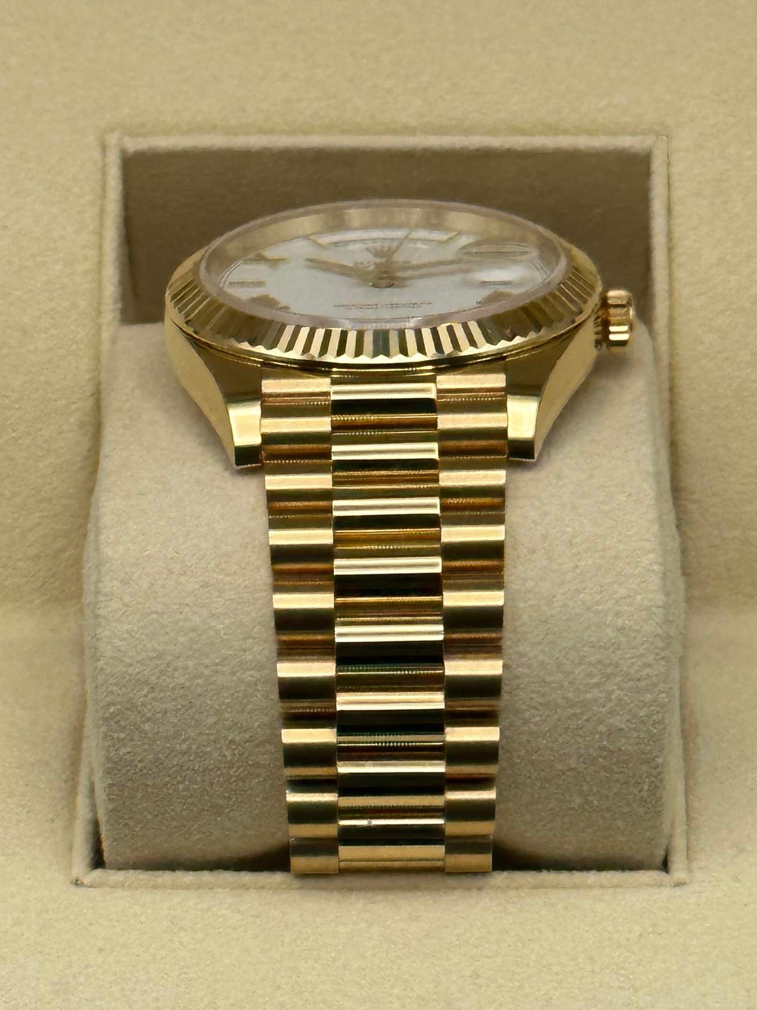 2019 Rolex Day-Date 40mm 228238 Presidential White Dial - Image 3
