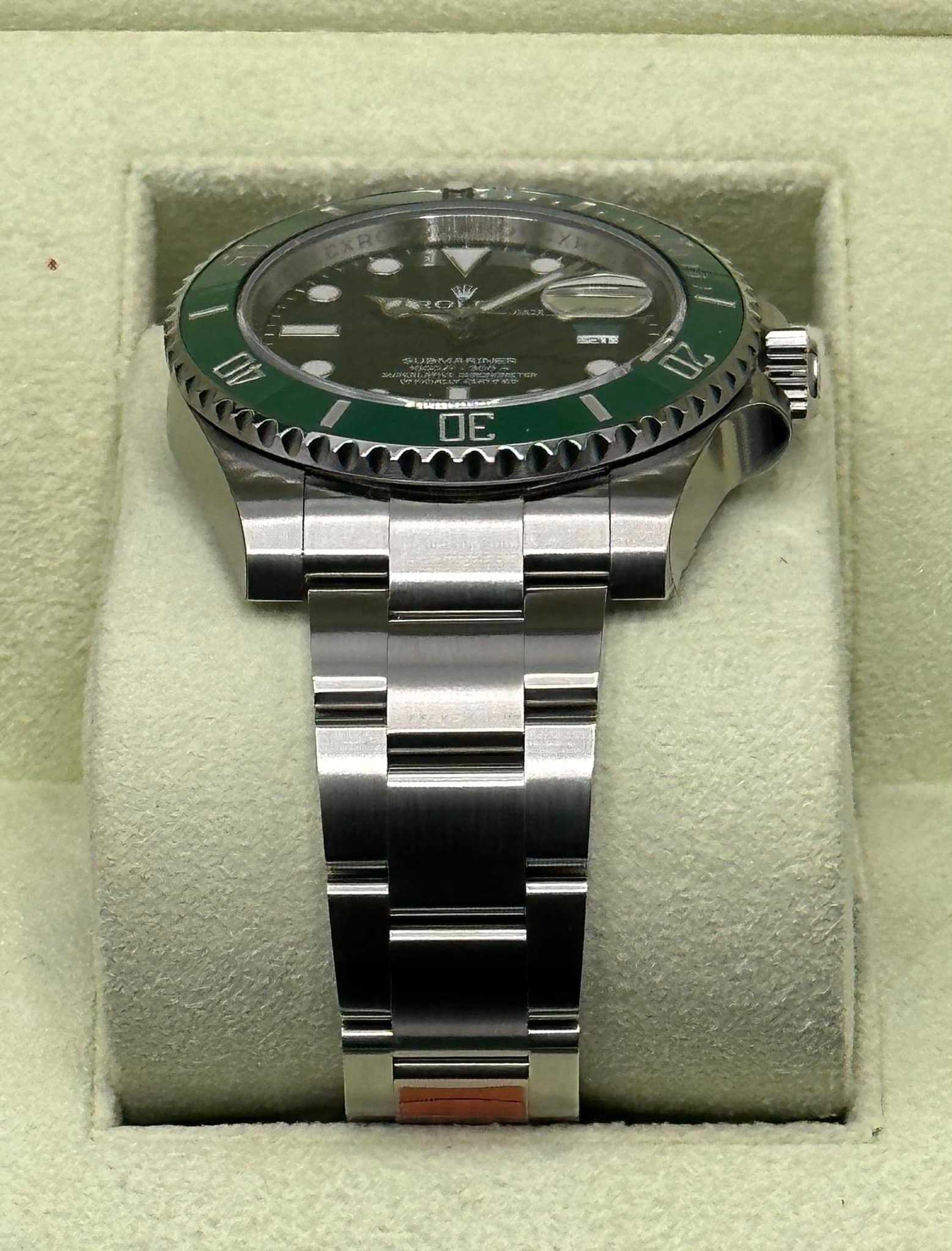 OLD STOCK 2014 Rolex Submariner “Hulk” 40mm 116610LV Green Dial (Unworn) - Image 3