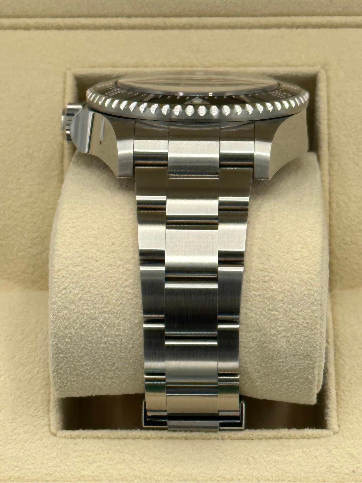 2023 Rolex Deepsea “James Cameron” 44mm 136660 Blue Dial - Image 4