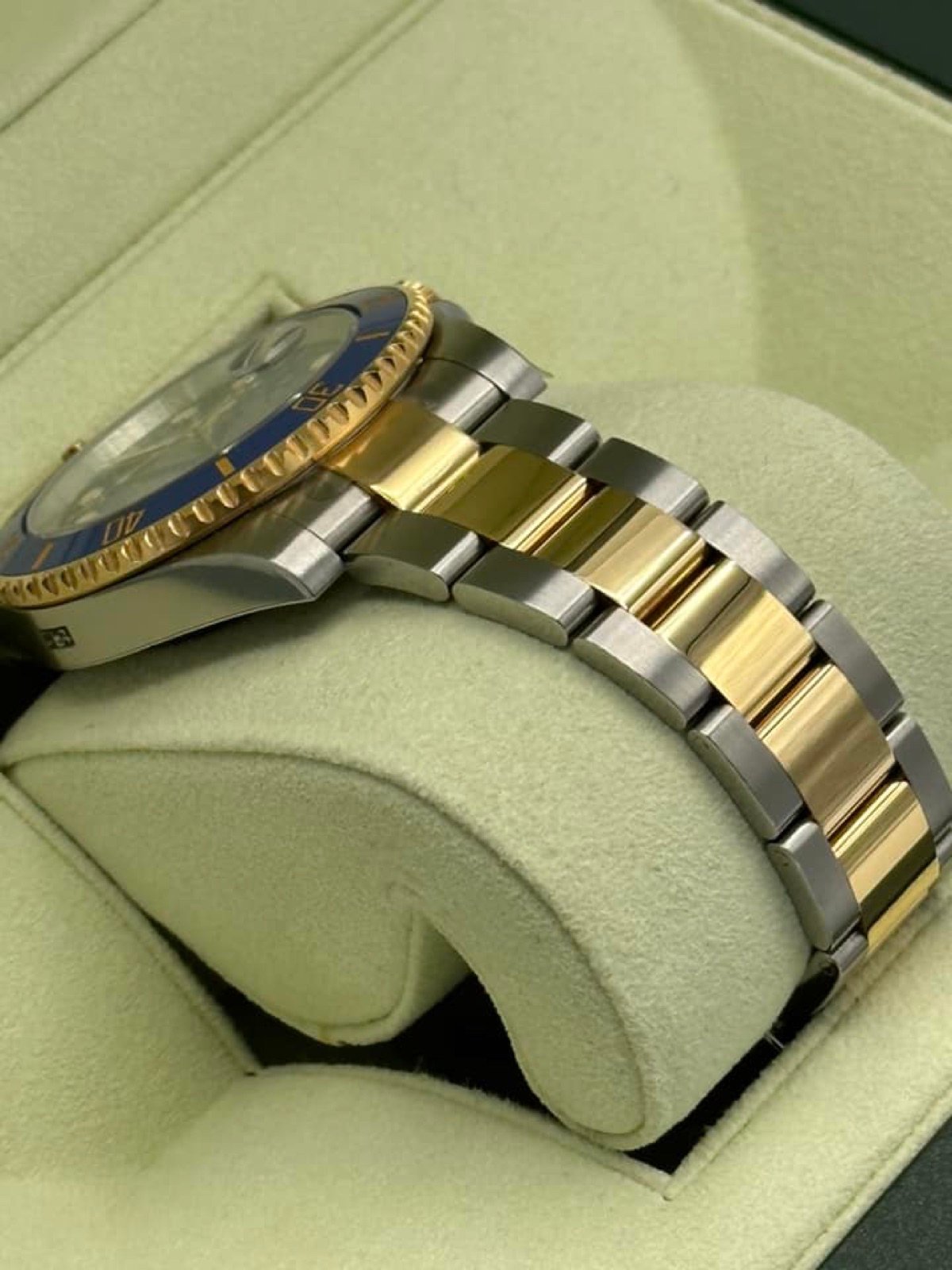 OLD STOCK 2012 Rolex Submariner 40mm 116613LB RARE FLAT BLUE DIAL (Unworn) - Image 6
