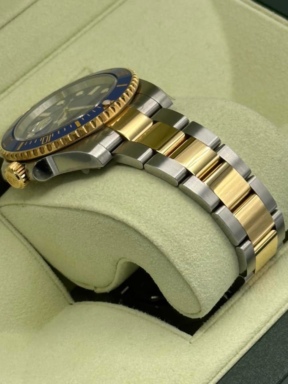 OLD STOCK 2012 Rolex Submariner 40mm 116613LB RARE FLAT BLUE DIAL (Unworn) - Image 8