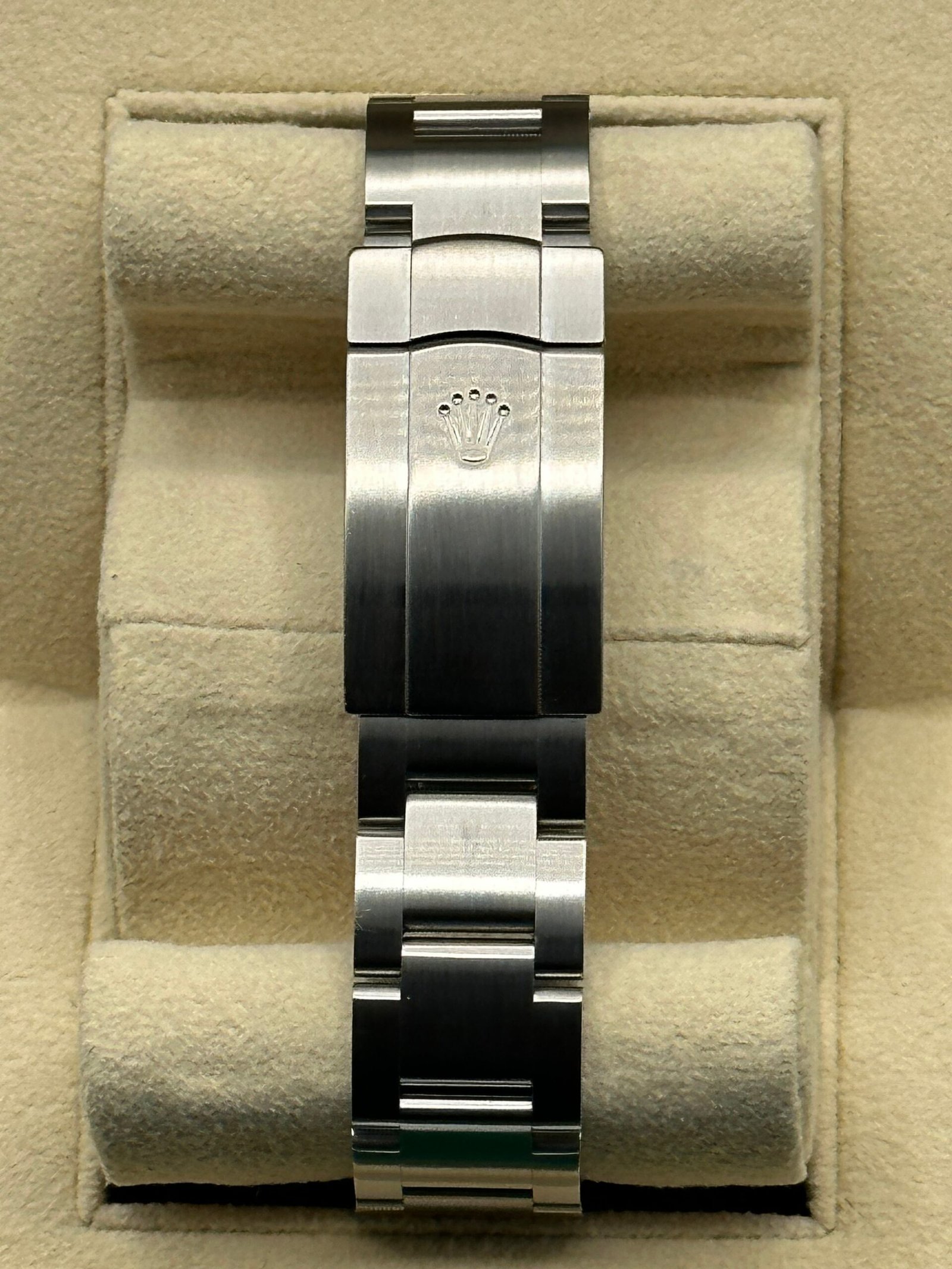 2019 Rolex Oyster Perpetual 39mm 114300 White Dial - Image 2