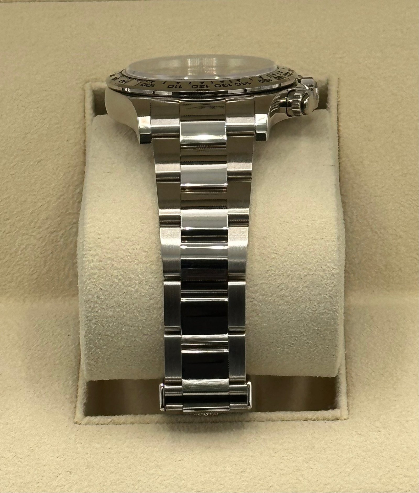 2022 Rolex Daytona 40mm 116509 White Gold Silver Dial - Image 3