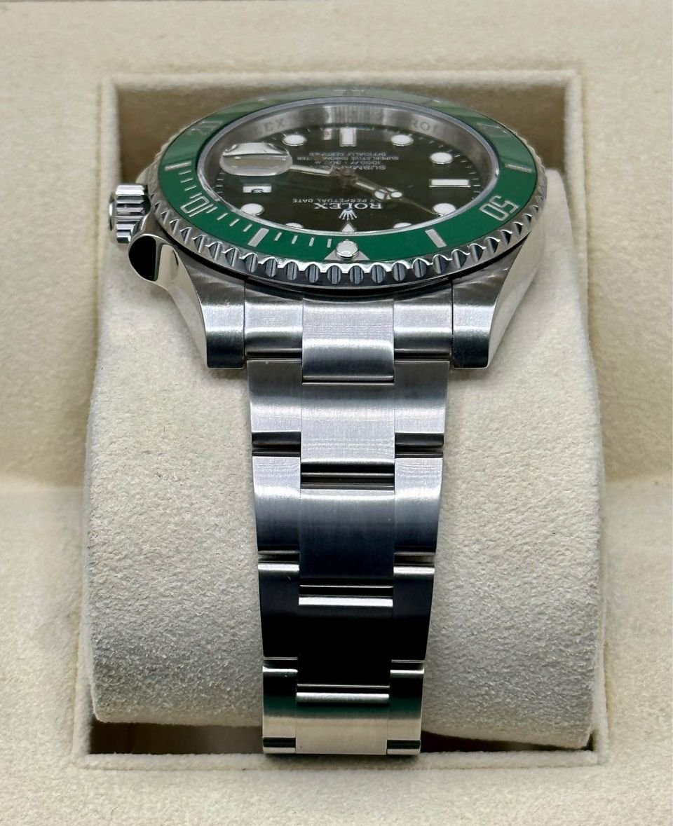 2014 Rolex Submariner “Hulk” 40mm 116610LV Oyster Green Dial - Image 4