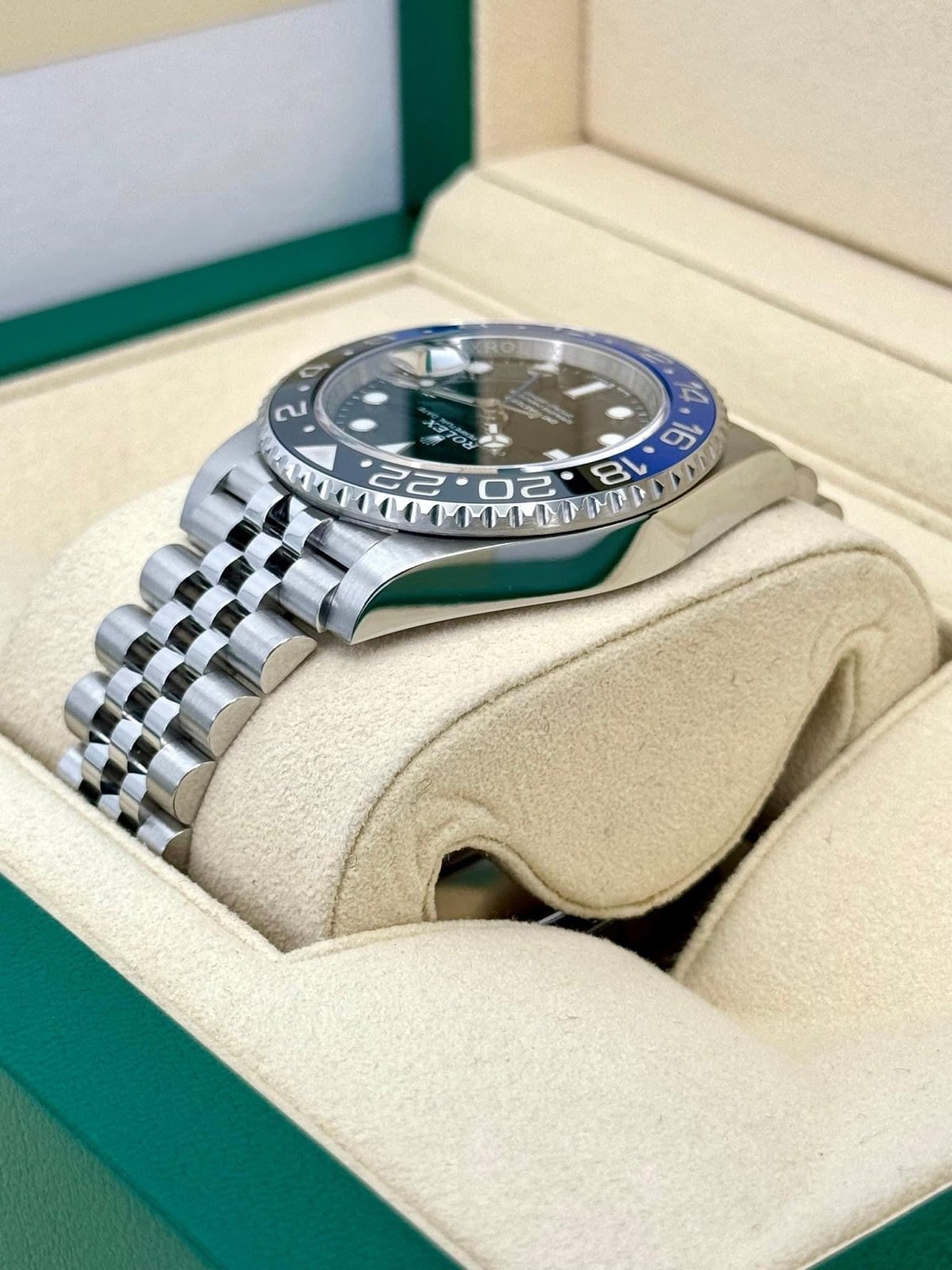 2023 Rolex GMT-Master II “Batgirl” 40mm 126710BLNR Jubilee Black Dial (Unworn) - Image 7