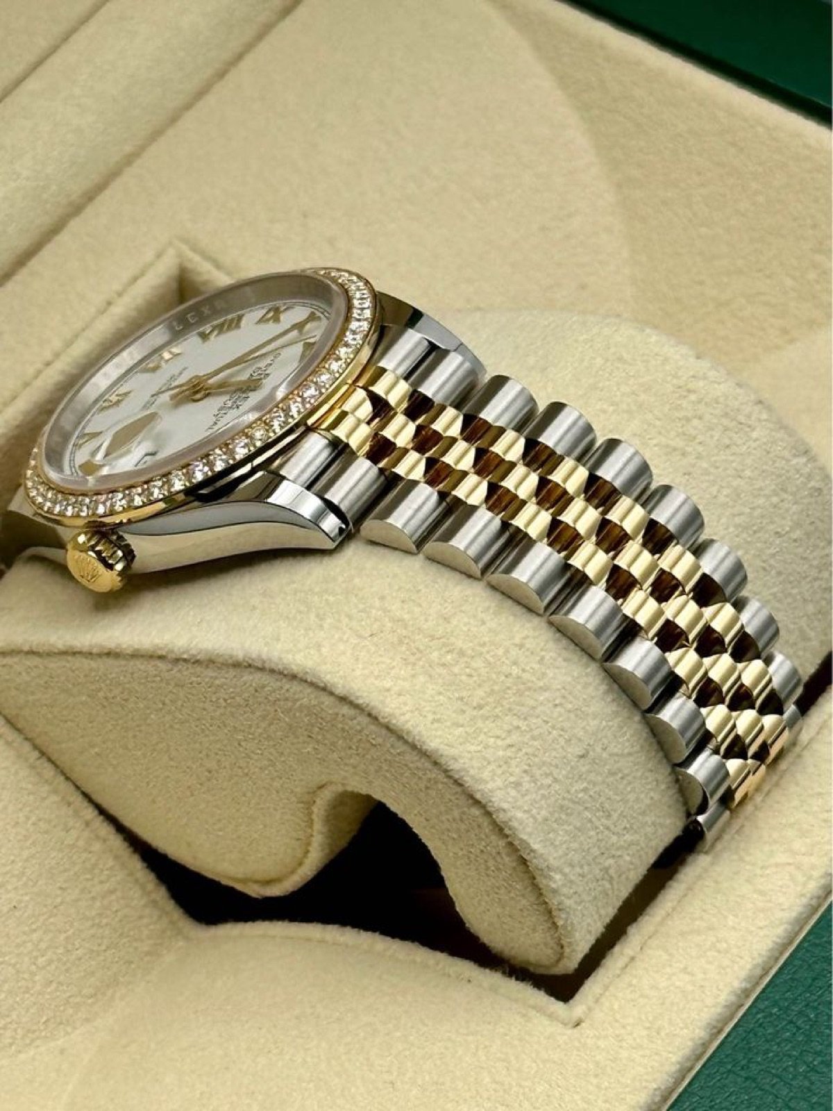 2023 Rolex Datejust 36mm 126283RBR Two-Tone Jubilee Diamond Bezel - Image 5