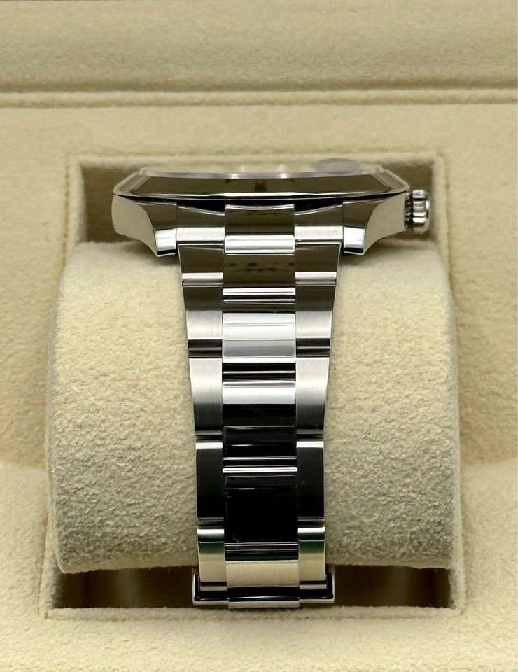 2023 Rolex Datejust 41mm 126300 Oyster Green Dial (Unworn) - Image 3
