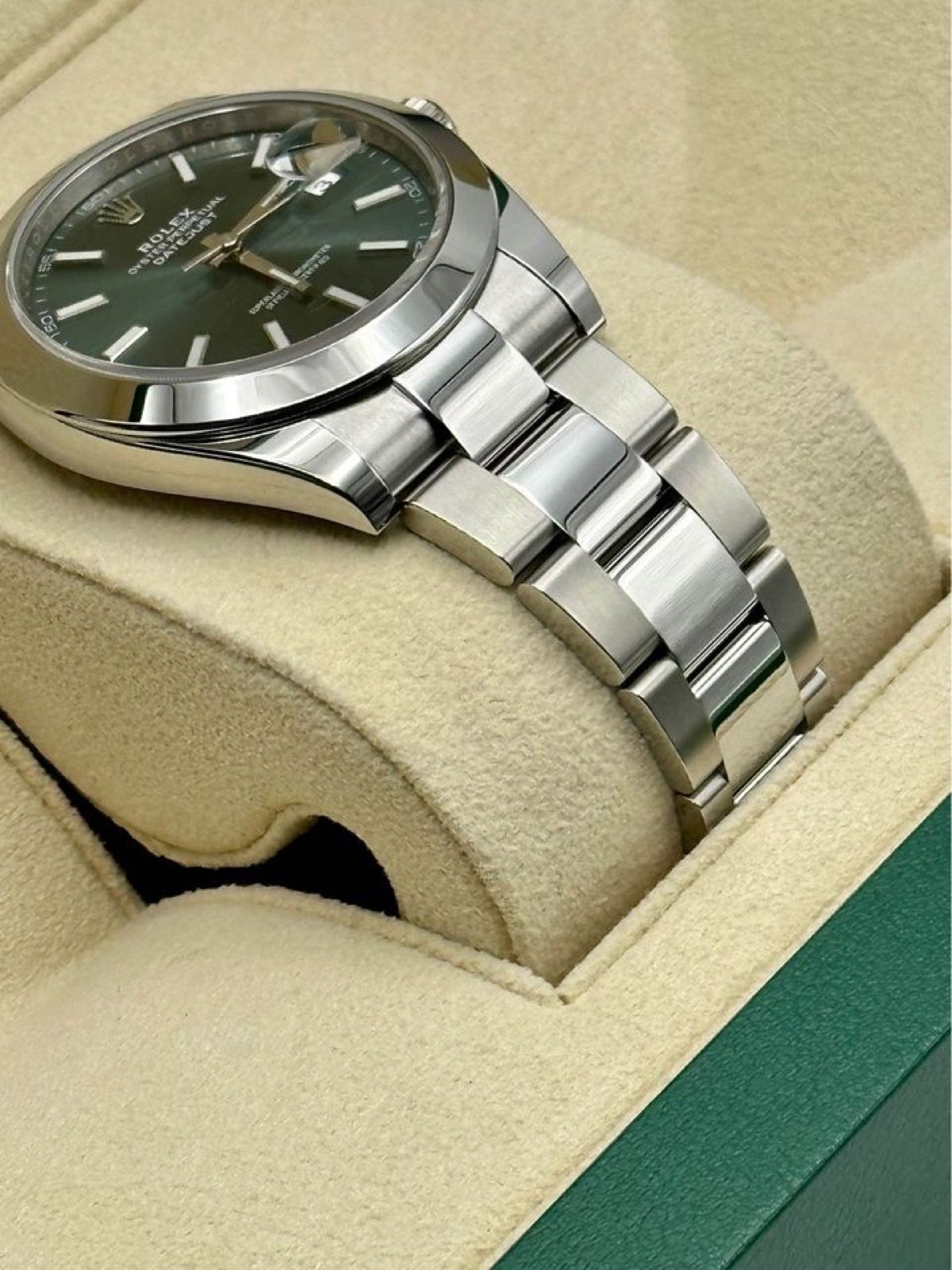 2023 Rolex Datejust 41mm 126300 Oyster Green Dial (Unworn) - Image 5