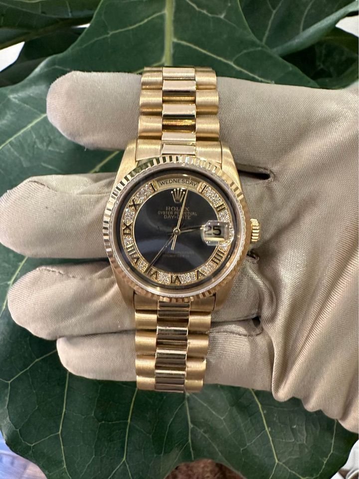 1995 Rolex Day-Date 36mm 18238 Presidential Rare Myriad Dial - Image 2