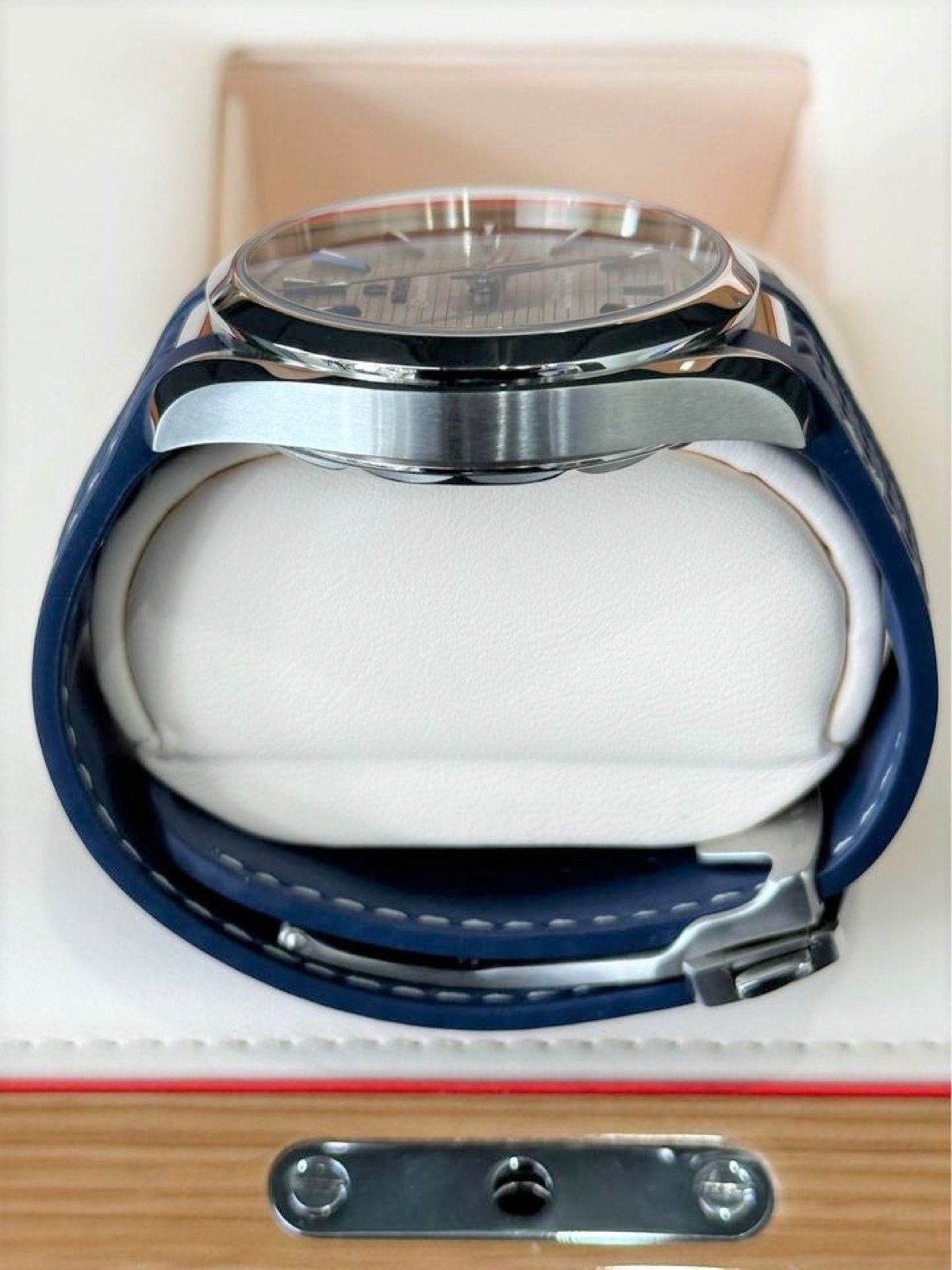 2022 Omega Seamaster Aqua Terra 41mm Blue Rubber Strap Grey Dial - Image 7
