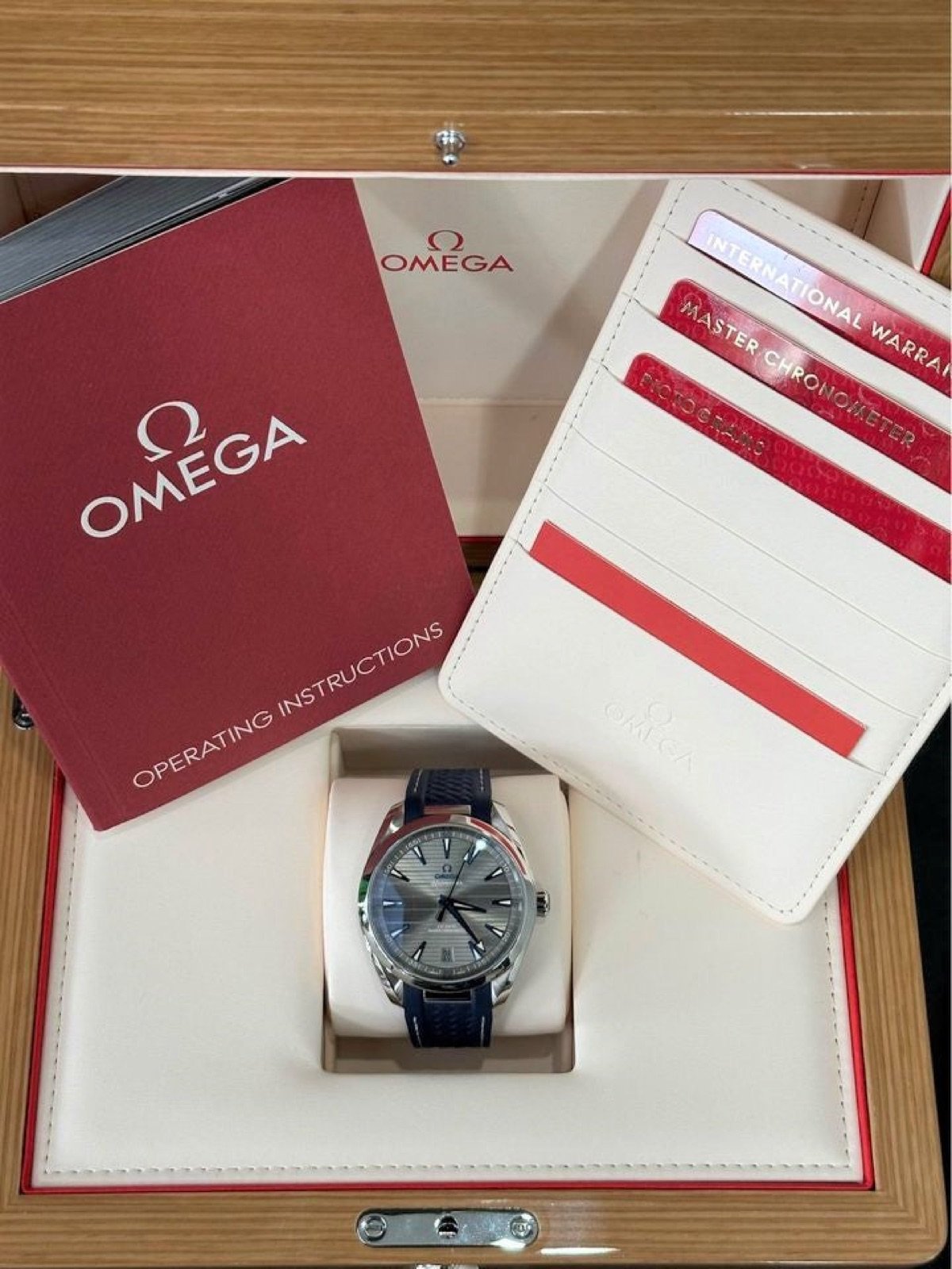 2022 Omega Seamaster Aqua Terra 41mm Blue Rubber Strap Grey Dial - Image 9