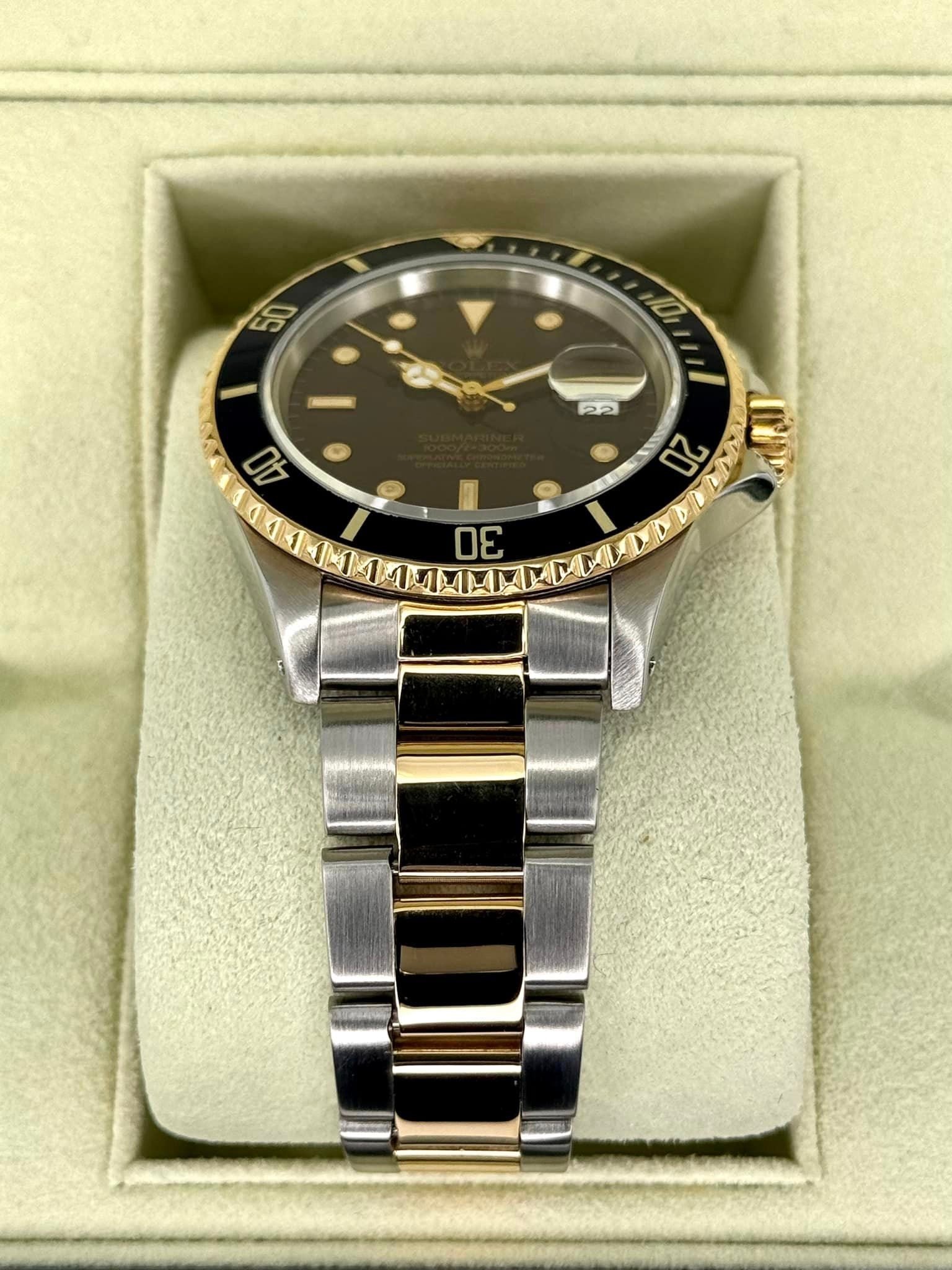 1987 Rolex Submariner 40mm 16803 Two-Tone Blue/Purple Dial - Image 3