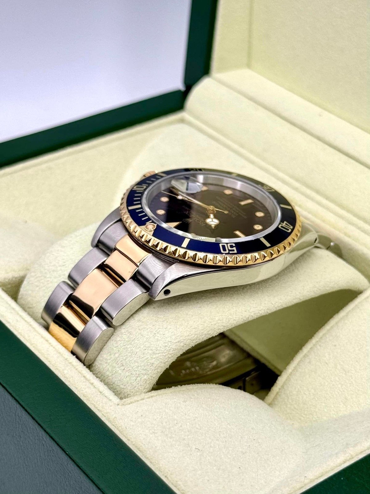 1987 Rolex Submariner 40mm 16803 Two-Tone Blue/Purple Dial - Image 6