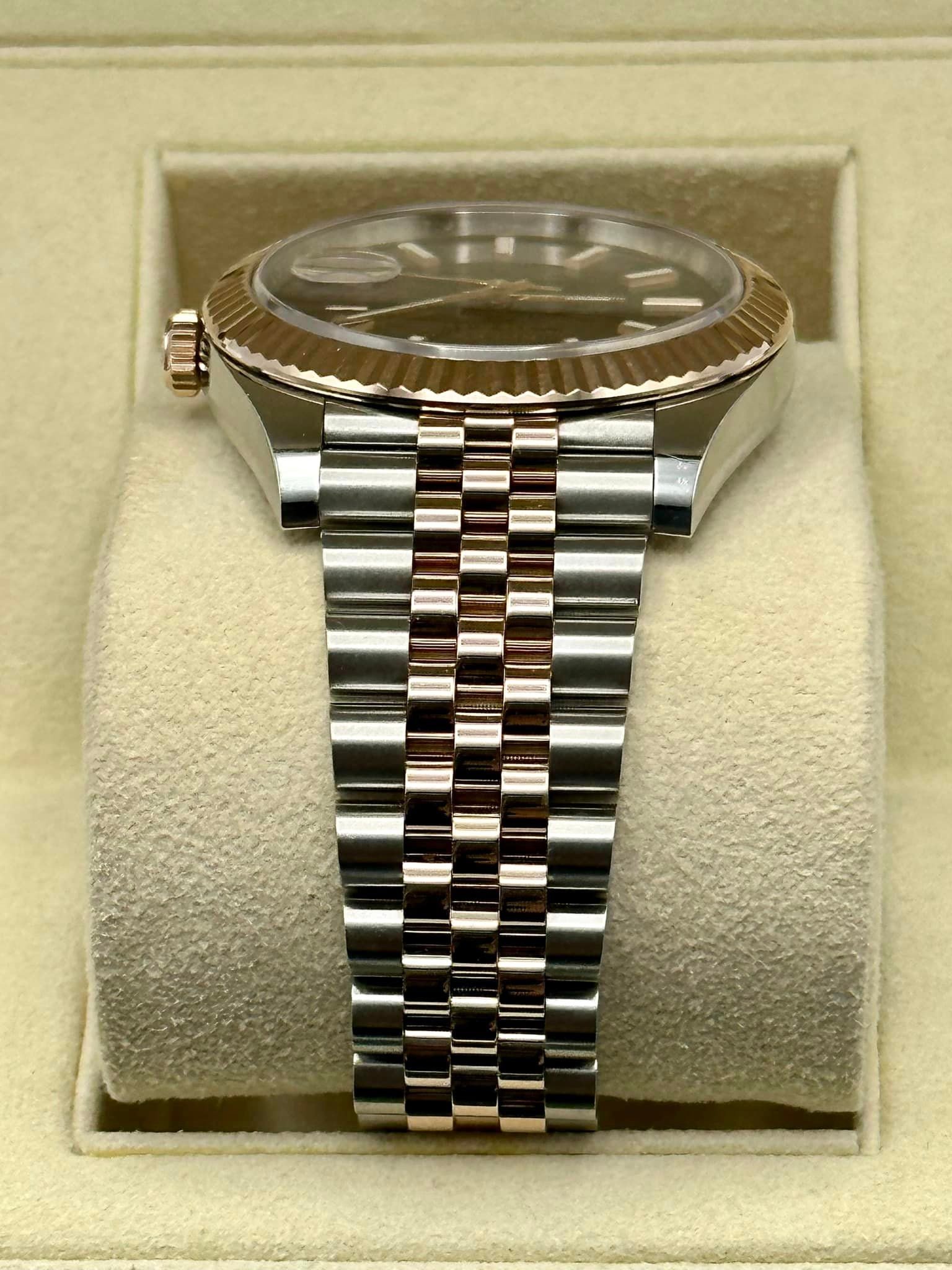 2020 Rolex Datejust 41mm 126331 Two-Tone Rose Gold Chocolate Dial - Image 4