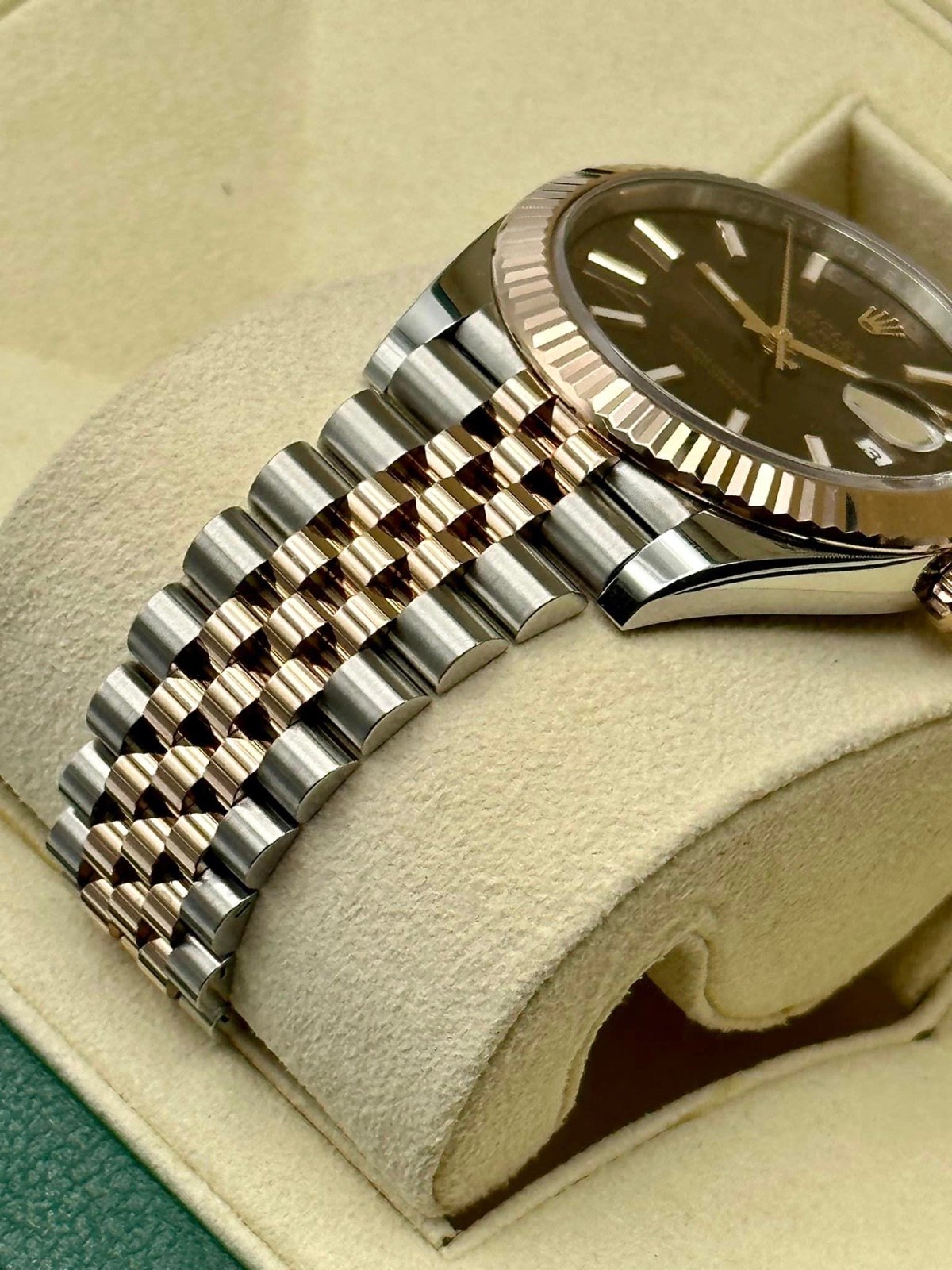 2020 Rolex Datejust 41mm 126331 Two-Tone Rose Gold Chocolate Dial - Image 8