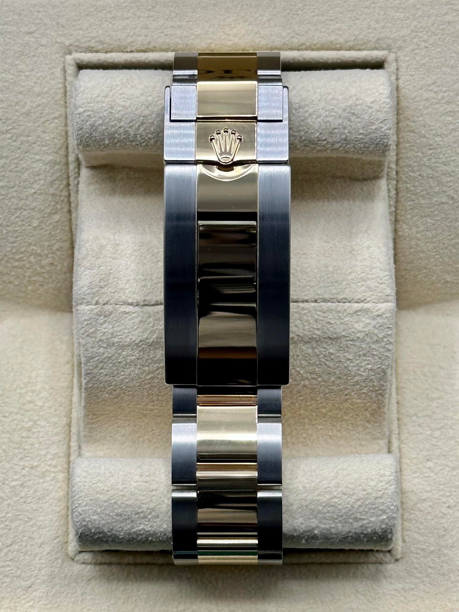 2022 Rolex Submariner 41mm 126613LN Two-Tone Black Dial - Image 2
